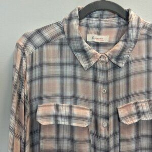 Two by Vince Camuto Pink Grey Plaid Button Up Blouse Large
